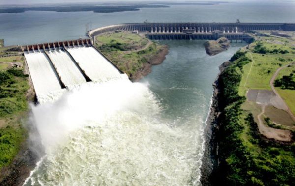 Barragem de Itaipu e Usina Hidrelétrica de Itaipu